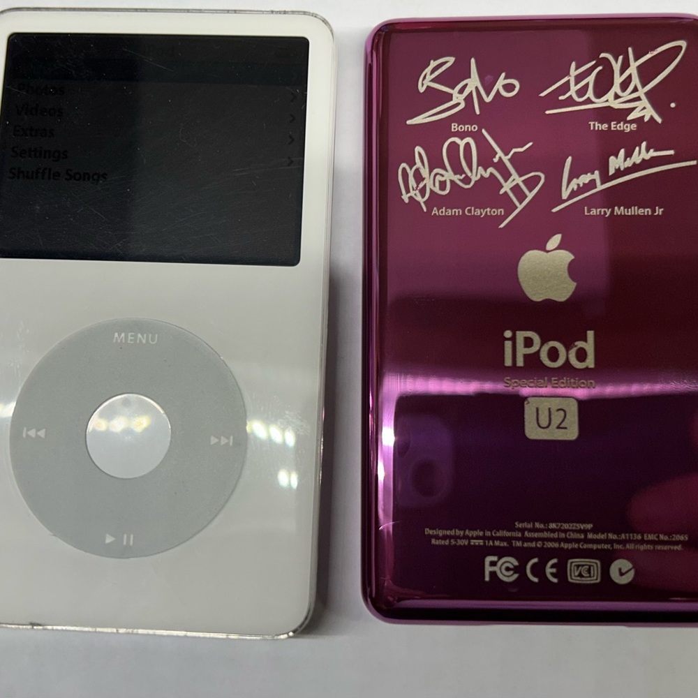 Apple iPod White and Purple MP3 & MP4 Players - Picture 2 of 4